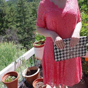 Black & White Purse By Clutch